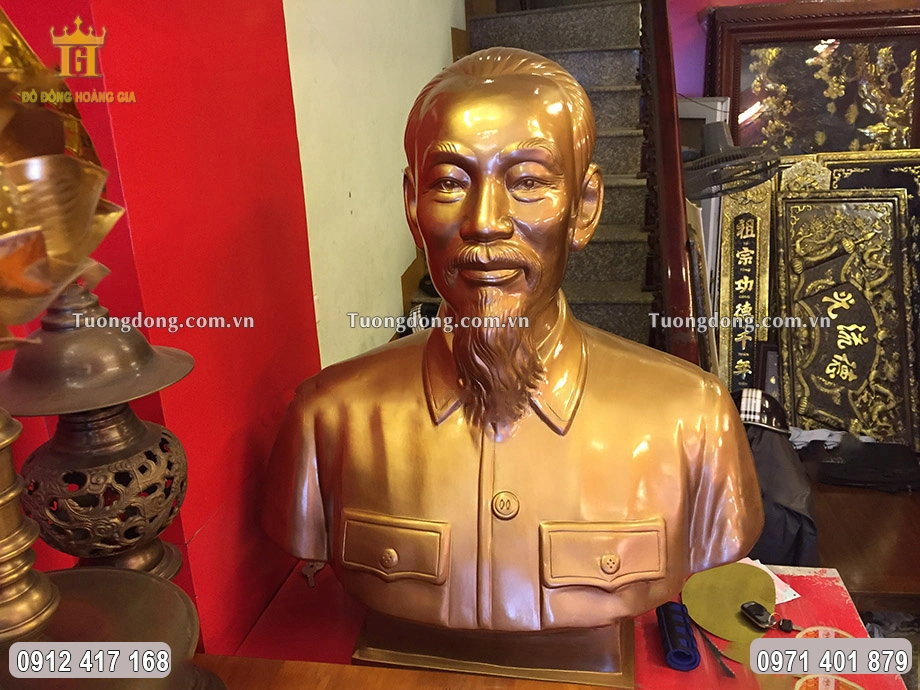 Tượng Chân Dung Bác Hồ Bằng Đồng Đỏ Cao 81Cm