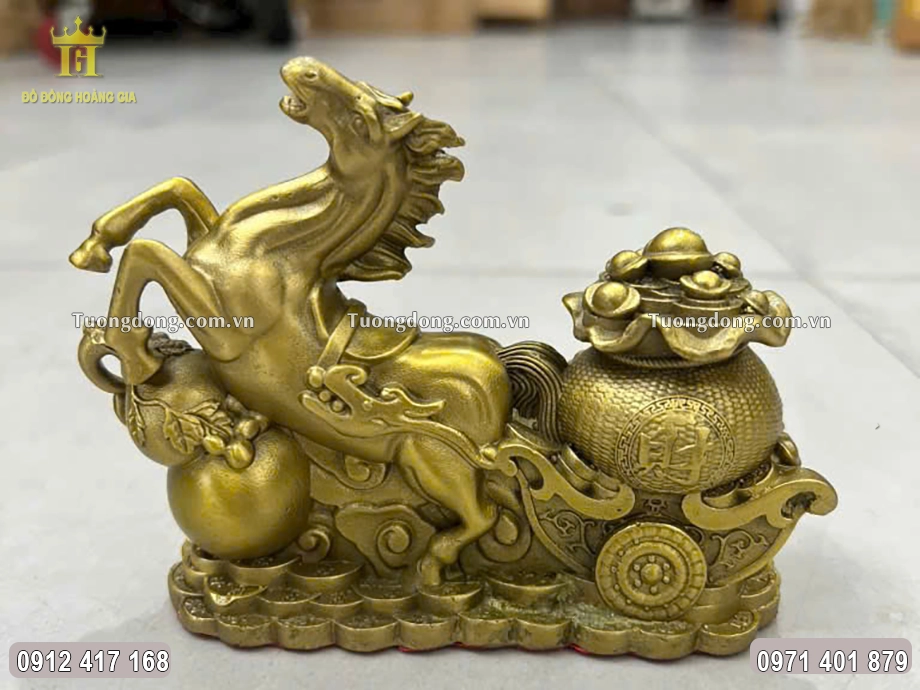 Tượng Ngựa Phong Thủy Kéo Xe Tài Lộc Bằng Đồng Vàng