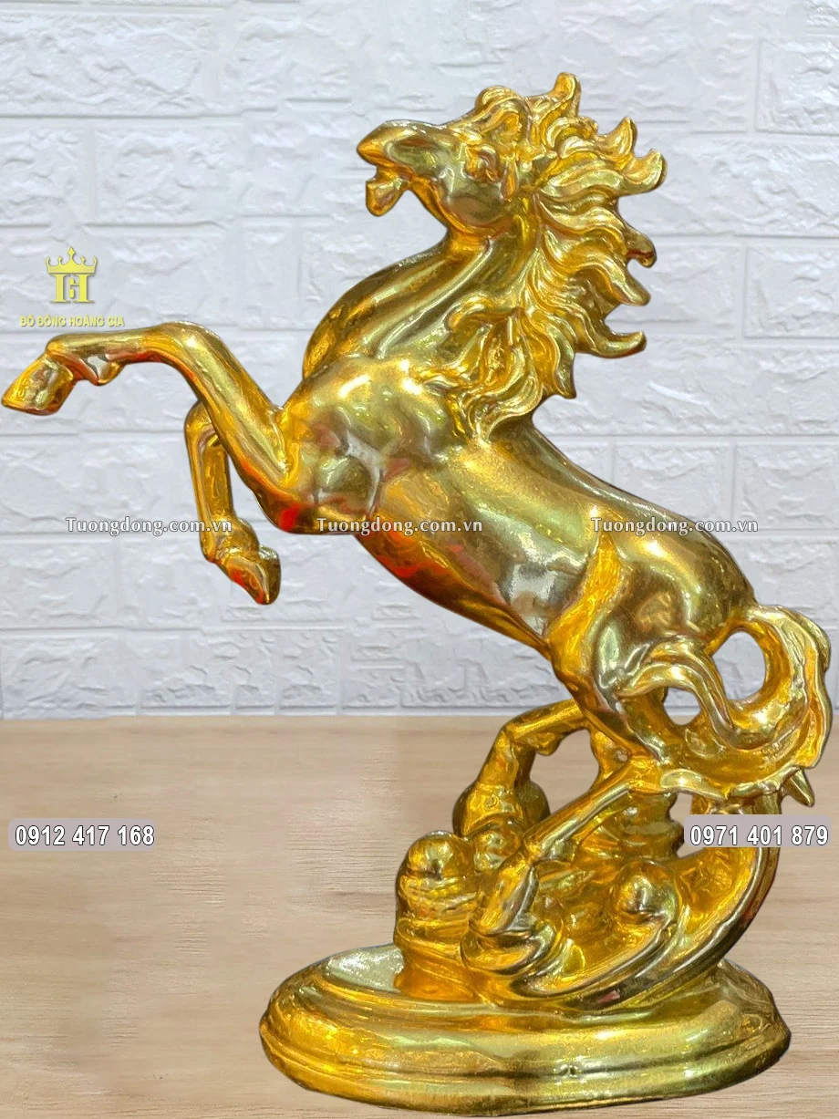 Tượng Ngựa Phong Thủy Tung Vó Mạ Vàng 24K