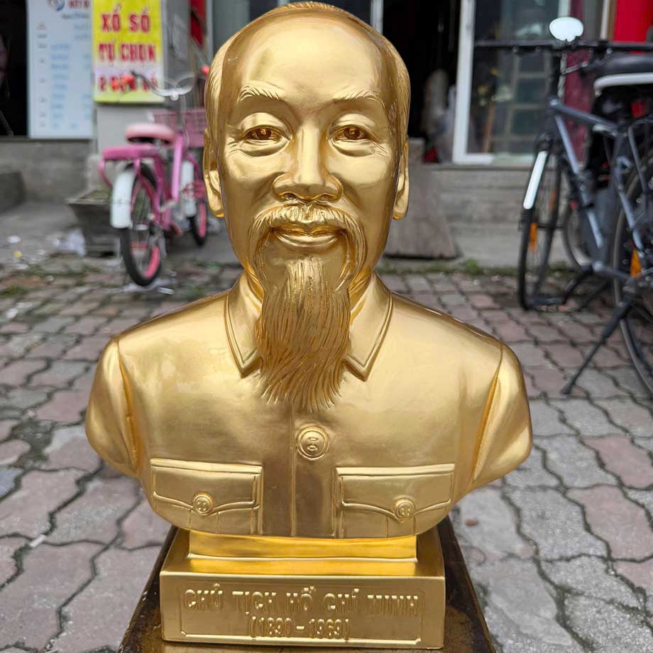 Tượng Bán Thân Bác Hồ Bằng Đồng Dát Vàng 24K