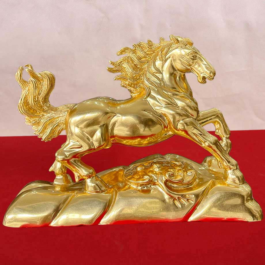 Tượng Mã Đáo Thành Công Dát Vàng 24K Cao 27Cm