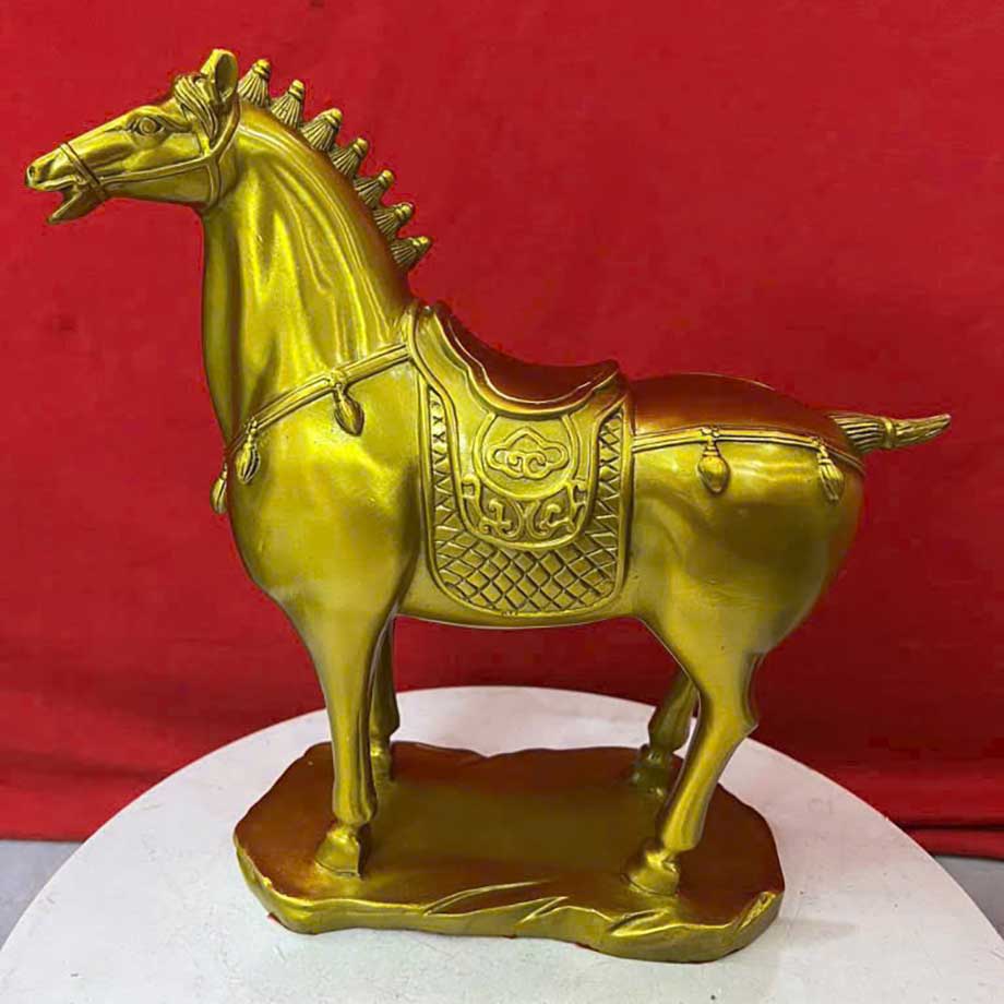 Tượng Ngựa Cột Đuôi Bằng Đồng Vàng Cao 37Cm