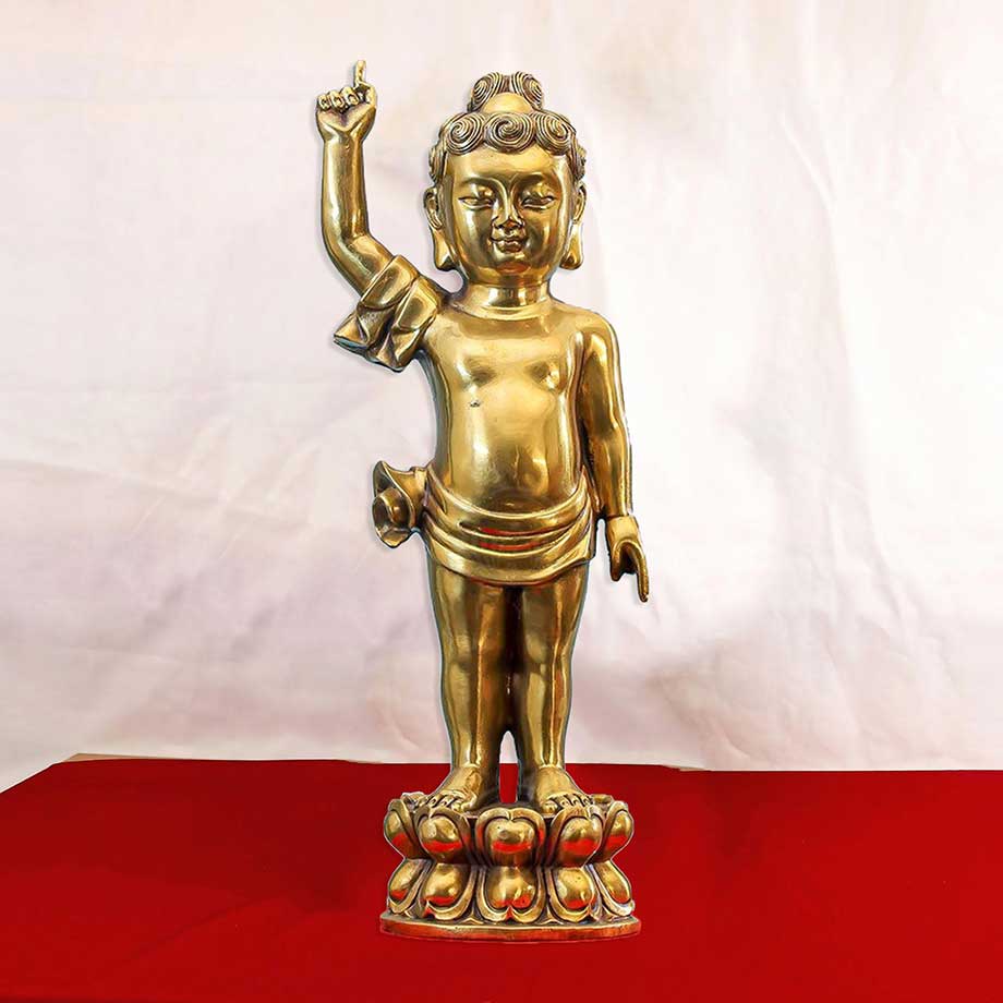Tượng Phật Đản Bằng Đồng Vàng Đúc Thủ Công Tinh Xảo