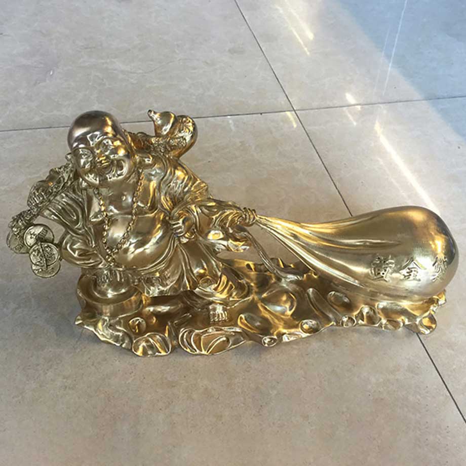 Tượng Phật Di Lặc Kéo Bao Tiền Bằng Đồng Dài 30Cm