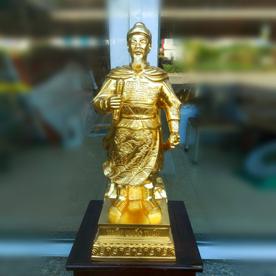Tượng Vàng Trần Hưng Đạo Cầm Cuốn Thư cao 50cm - TĐ068