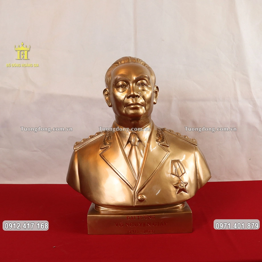 Tượng Đồng Đỏ Đại Tướng Võ Nguyên Giáp Cao 81Cm