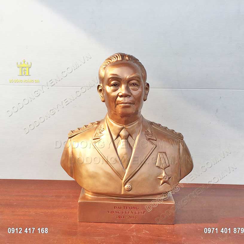 Tượng Đại Tướng Võ Nguyên Giáp Bằng Đồng Đỏ Cao 50cm - TĐ187