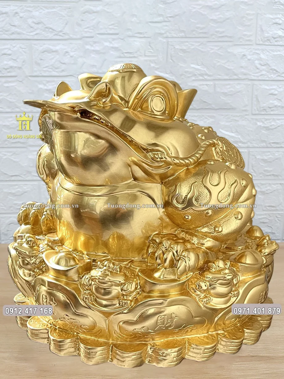 Tượng Cóc Ngậm Tiền Đế Cóc Bằng Đồng Mạ Vàng 24K Cao 45Cm