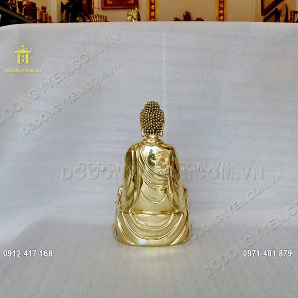 Tượng Phật được đúc theo phương pháp thủ công truyền thống