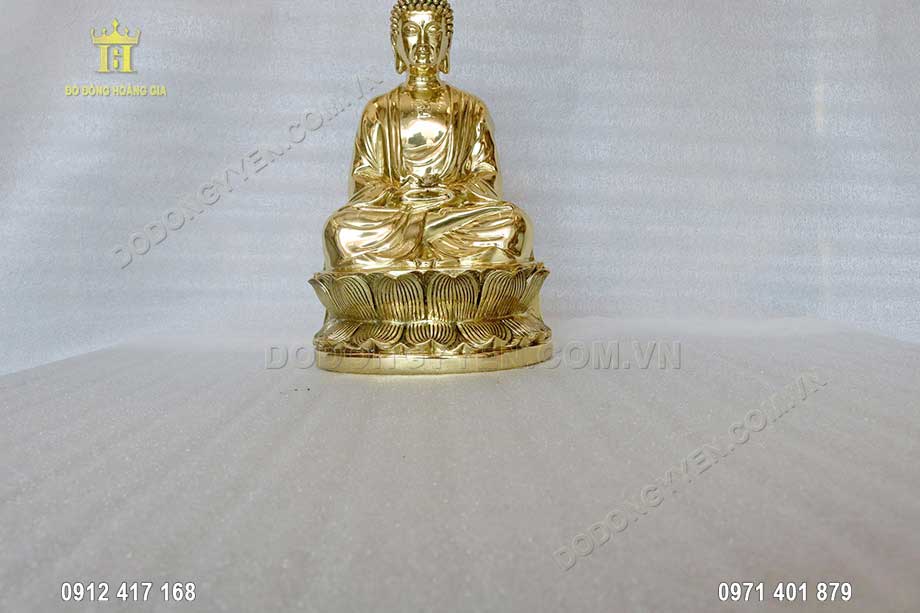 Thờ cùng tượng Phật Adida tại nhà sẽ mang đến bình an cho gia chủ
