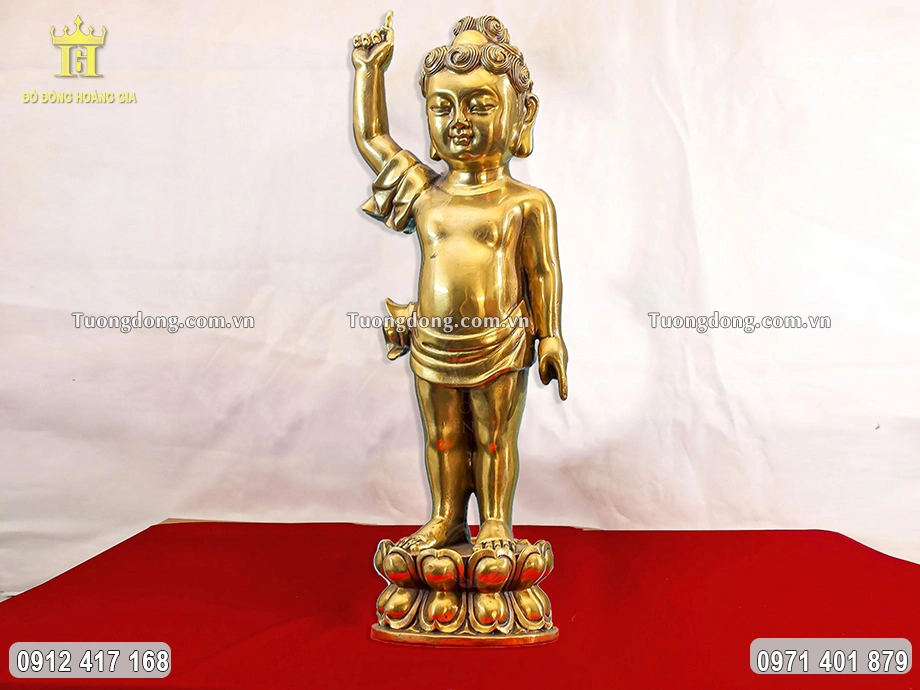 Tượng Phật Đản Bằng Đồng Vàng Đúc Thủ Công Tinh Xảo