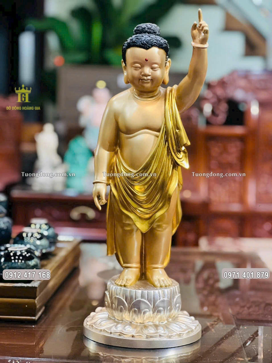 Tượng Phật Đản Sanh Bằng Đồng Vàng Làm Màu Tinh Xảo