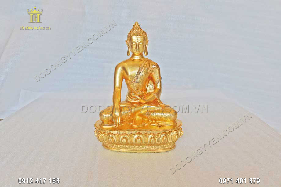Tượng Phật Thích Ca Mâu Ni được chế tác vô cùng tinh xảo 