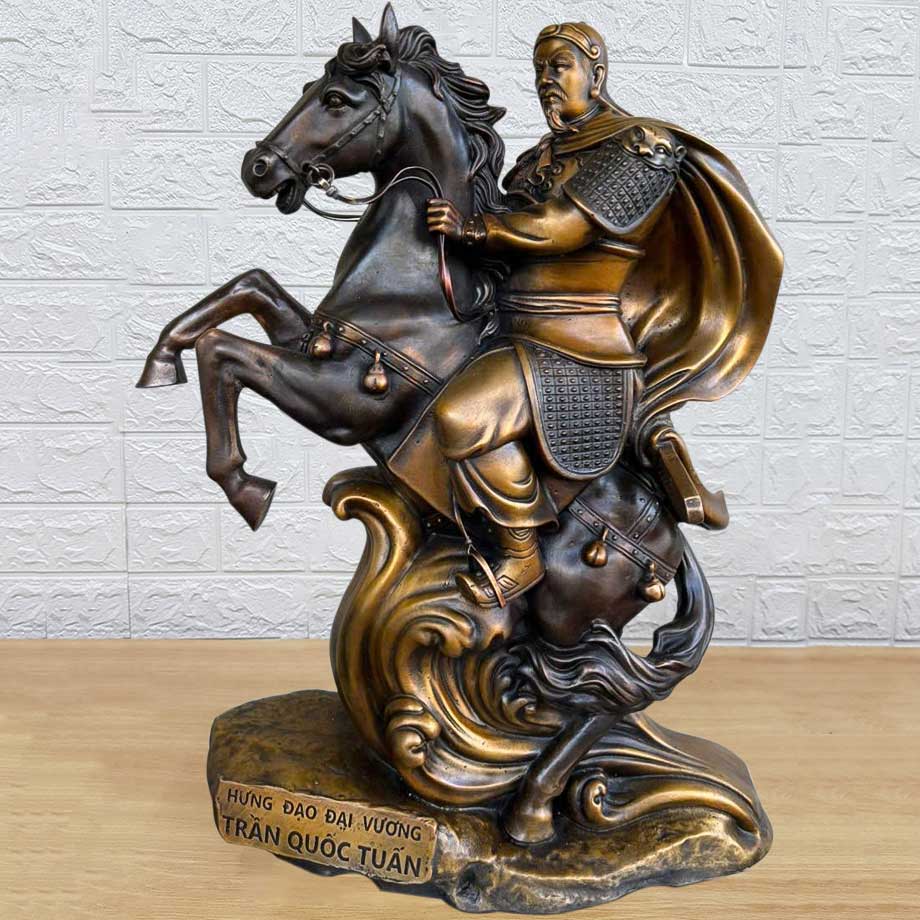 Tượng Trần Hưng Đạo Cưỡi Ngựa Bằng Đồng Hạ Màu Trầm Cổ