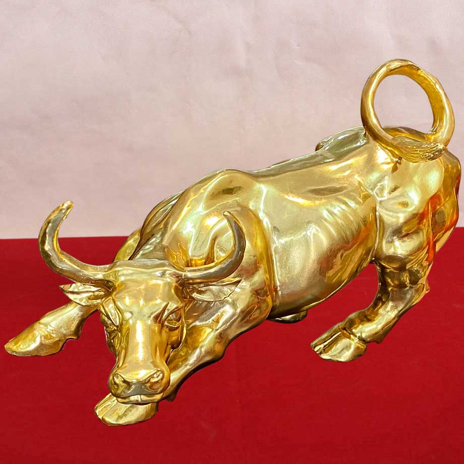 Tượng Trâu Bằng Đồng Mạ Vàng 24K Dài 30Cm